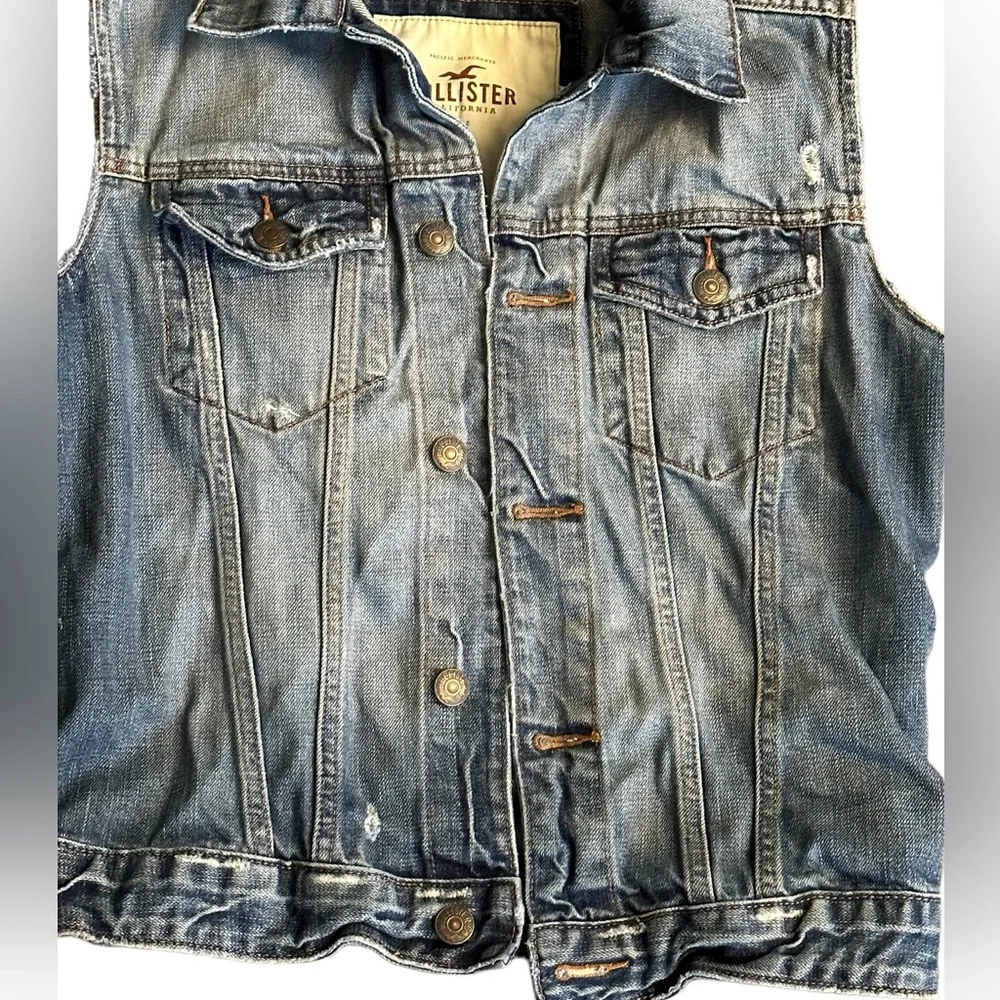 Hollister Light Blue Denim Vest - Picture 3 of 7